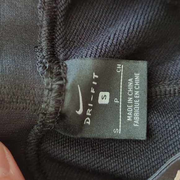 Nike Dri-Fit Leggings - Picture 2 of 10